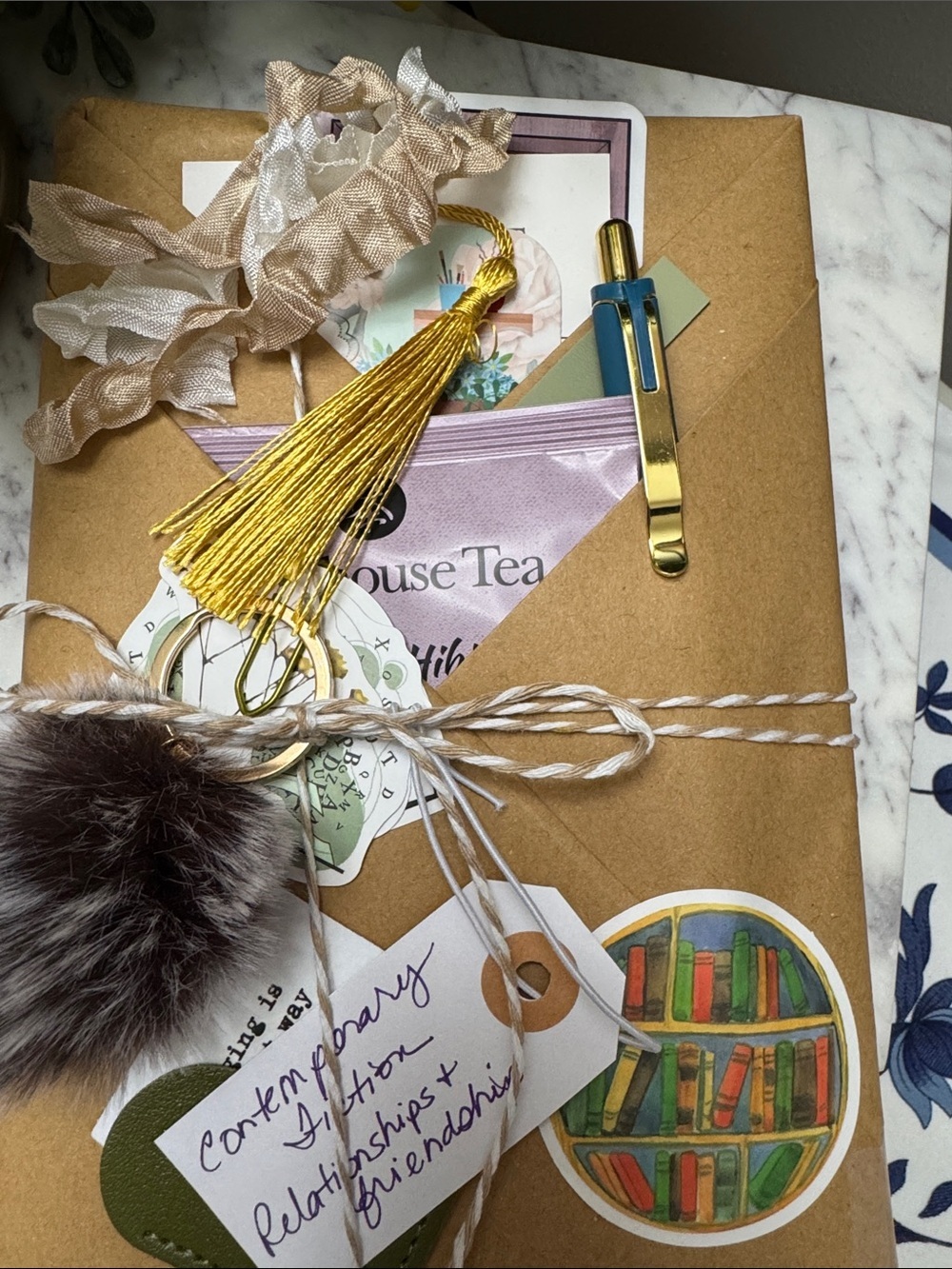 Blind Date with a Book Gift Bundle - Picture 3 of 3